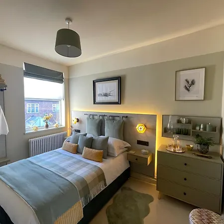 Cosy Room In Homestay Hale  Exterior photo